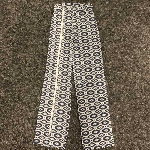 Zara Stretchy Flare Pants - Picture 7 of 13